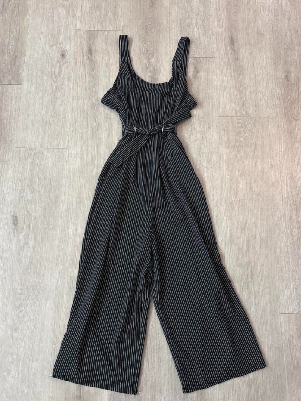 Wild Fable Black White Pinstripe Wide Leg Jumpsuit XL Ruffle Belted